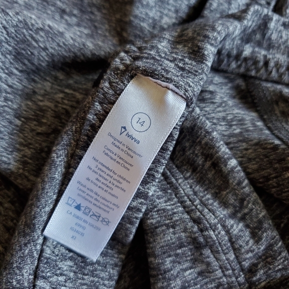 Ivivva Four Count Shrug Size 14 - Picture 6 of 9